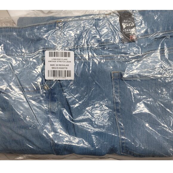 NWT Torrid Low Rise Flare Vintage Stretch Jean 22 - Picture 8 of 11